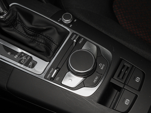 2019Limousine 35 TFSIM(jn)ȡ (gu)V {(dio)(ji)