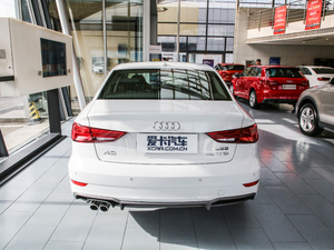 2019Limousine 35 TFSIL V 	