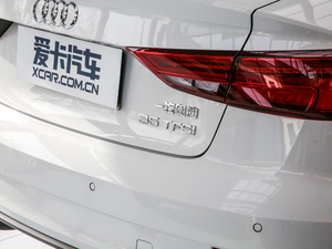 2019Limousine 35 TFSIL V ^