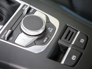 2019Limousine 35 TFSIL V п؅^