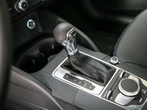 2019Limousine 35 TFSIL V QU