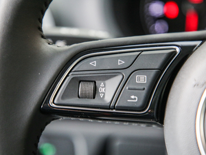 2019Limousine 35 TFSIL V п؅^