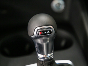 2019Limousine 35 TFSIL V п؅^