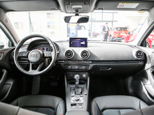 2019Limousine 35 TFSIL V ȫ