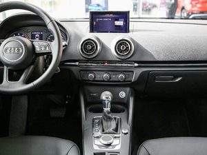 2019Limousine 35 TFSIL V п_