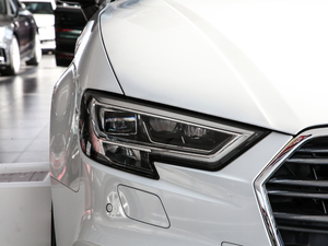 2019Limousine 35 TFSI\ V ^