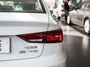 2019Limousine 35 TFSI\ V (ji)^