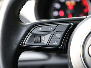 2019Limousine 35 TFSI\ V п؅^