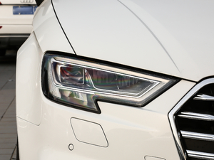 2019Limousine 40 TFSIL VI ^