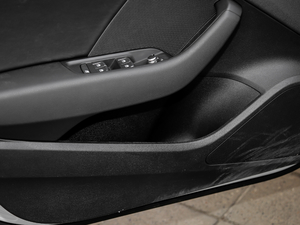 2019Limousine 40 TFSIL VI ǰTg