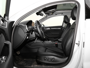 2019Limousine 40 TFSIL VI ǰſg