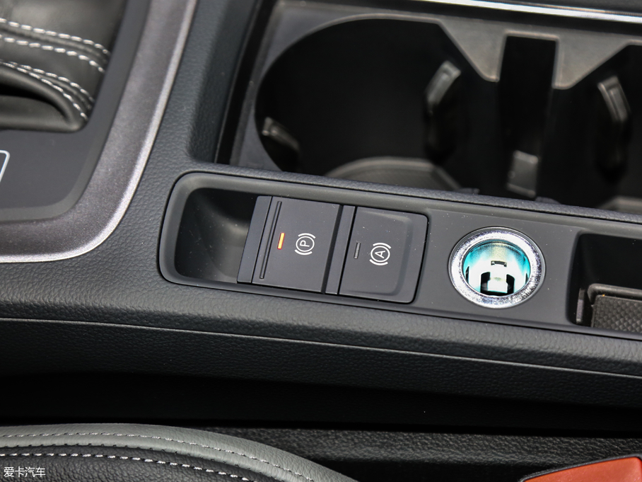 2019?yun)WQ3 45 TFSI  quattroA(dng)