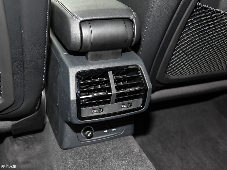 2019WQ3 40 TFSI rЄӸ