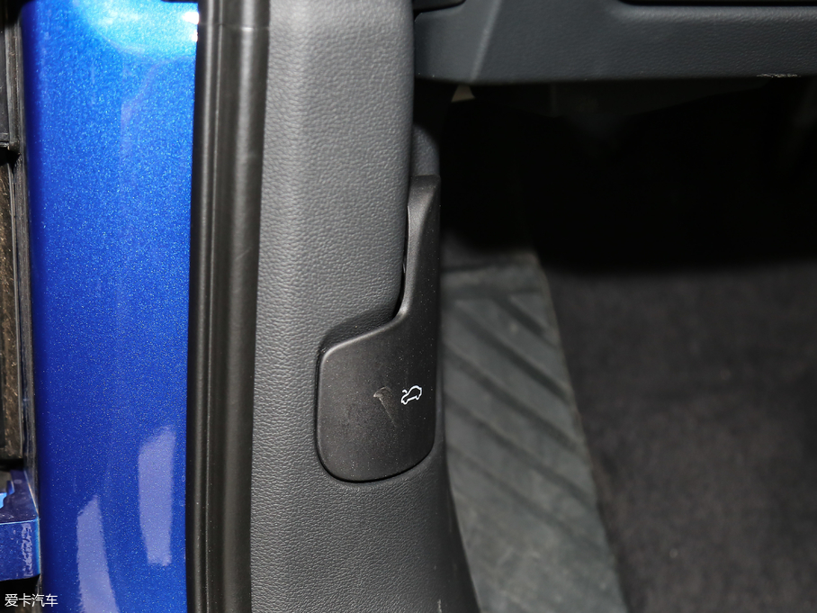 2019?yun)WQ3 40 TFSI r(sh)Є(dng)