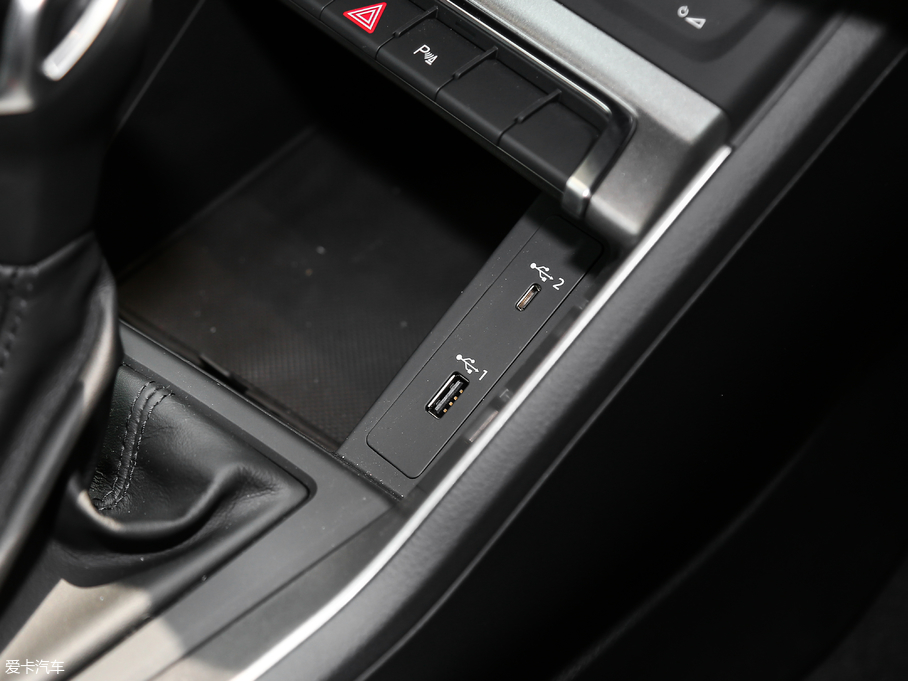 2019WQ3 40 TFSI rЄӸ