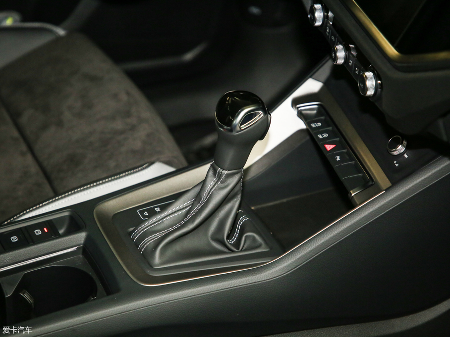 2019?yun)WQ3 35 TFSI M(jn)ȡ(dng)