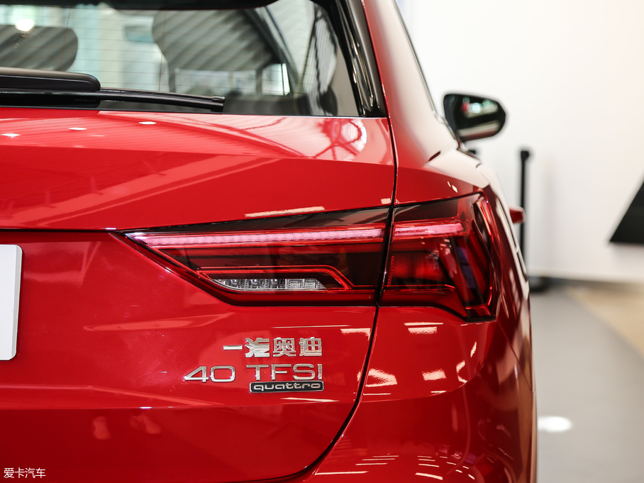 2019WQ3 40 TFSI  quattrorЄӸ