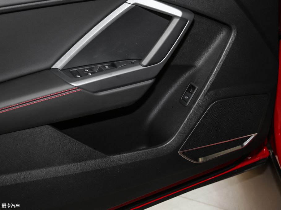 2019WQ3 40 TFSI  quattrorЄӸ