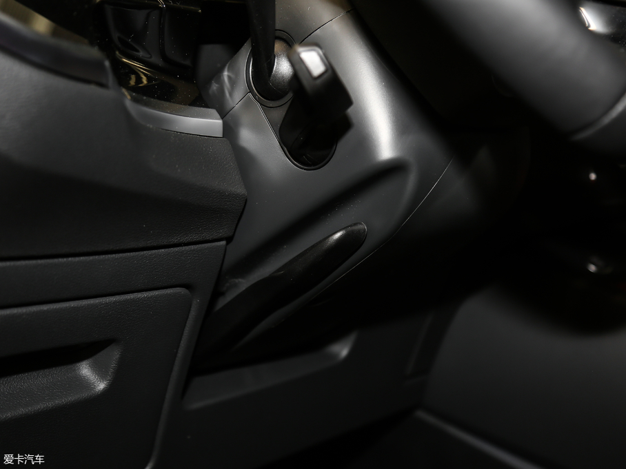 2019WQ3 40 TFSI  quattrorЄӸ