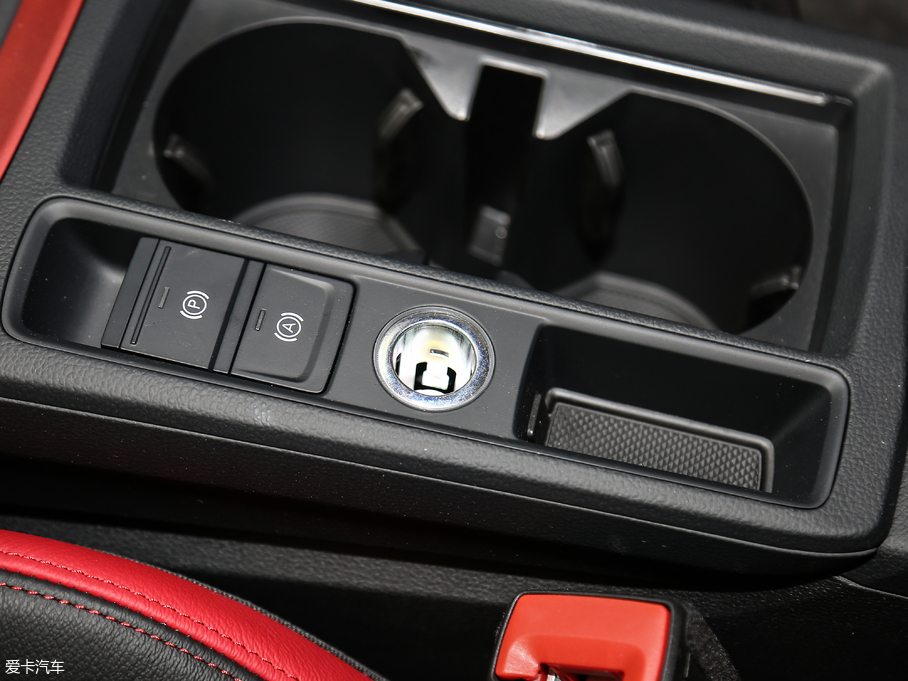 2019WQ3 40 TFSI  quattrorЄӸ