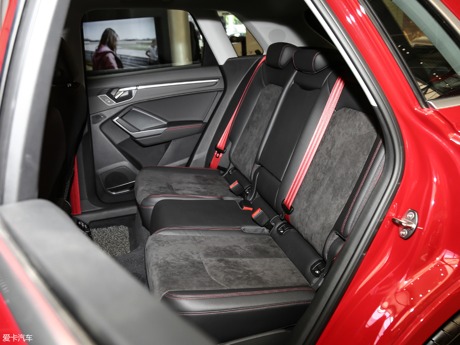 2019WQ3 40 TFSI  quattrorЄӸ