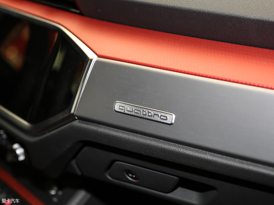 2019WQ3 40 TFSI  quattrorЄӸ