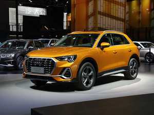 201945 TFSI  quattroAӸ ǰ45