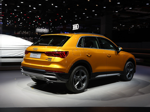 201945 TFSI  quattroAӸ w^