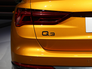 201945 TFSI  quattroAӸ ^