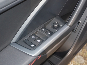 201940 TFSI rЄӸ {܇ƅ^	