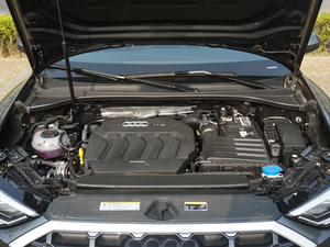 201940 TFSI rЄӸ lәC