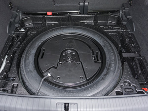 201940 TFSI rЄӸ lәC