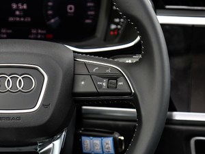 2019款35 TFSI 进取致雅型 中控区