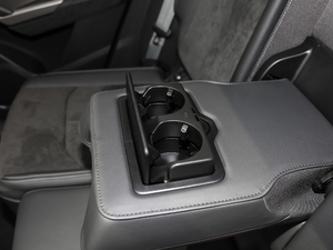 201940 TFSI r(sh)Є(dng) g