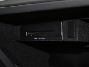 201940 TFSI r(sh)Є(dng) g