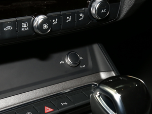 201940 TFSI rЄӸ п؅^