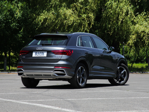 201945 TFSI  quattroAӸ w^