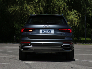 201945 TFSI  quattroAӸ ^