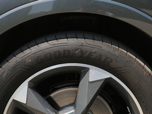 201945 TFSI  quattroAӸ ^