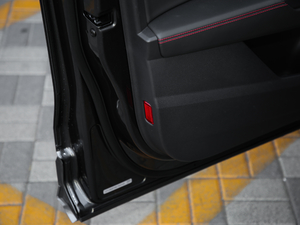 201945 TFSI  quattroAӸ g