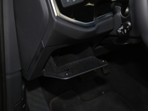 201945 TFSI  quattroAӸ g