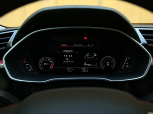 201945 TFSI  quattroAӸ п؅^