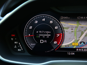 201945 TFSI  quattroAӸ п؅^