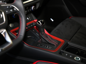 201945 TFSI  quattroAӸ п؅^