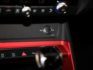 201945 TFSI  quattroAӸ п؅^(q)