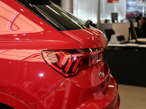 201940 TFSI  quattror(sh)Є(dng) (x)(ji)^