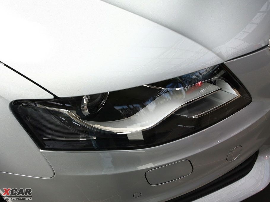 2009µA4L 