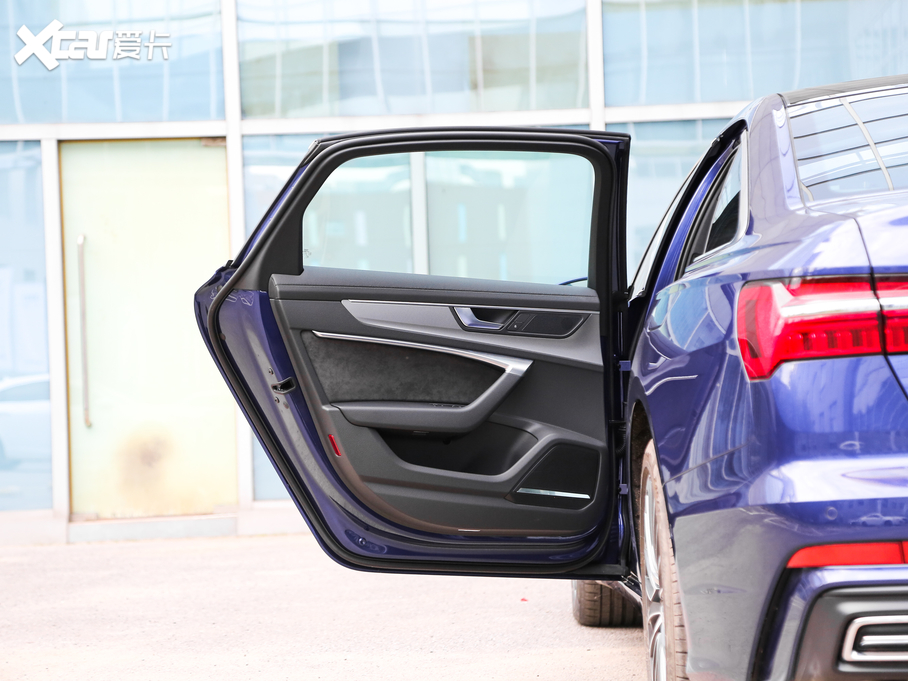 2020WA6LԴ 55 TFSI e quattro