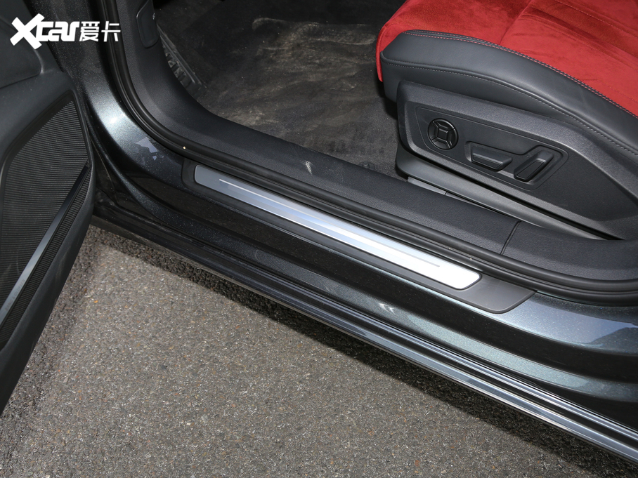 2020WA6LԴ 55 TFSI e quattro