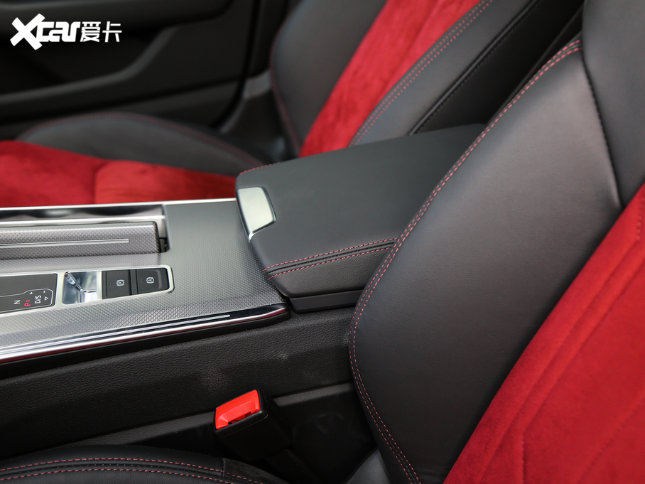 2020WA6LԴ 55 TFSI e quattro